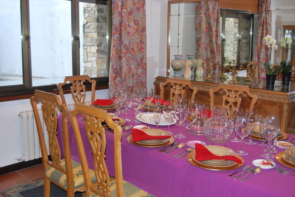 Casa Rural La Cuadraa Linares de Riofrío Rom bilde