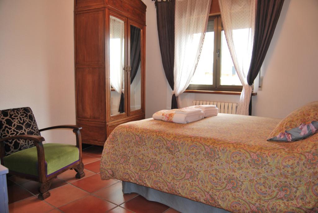 Casa Rural La Cuadraa Linares de Riofrío Eksteriør bilde