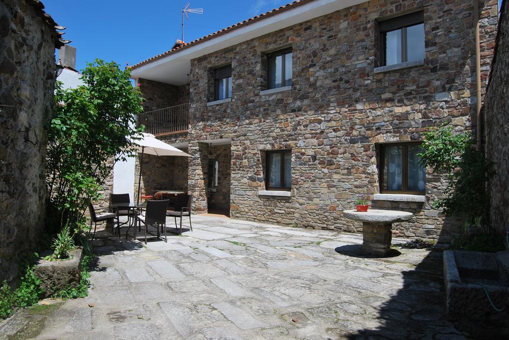 Casa Rural La Cuadraa Linares de Riofrío Eksteriør bilde