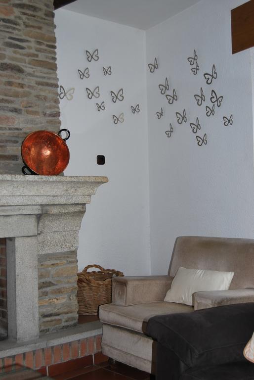 Casa Rural La Cuadraa Linares de Riofrío Eksteriør bilde
