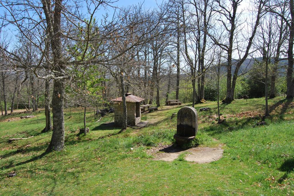 Casa Rural La Cuadraa Linares de Riofrío Eksteriør bilde